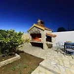Сasa de vacaciones Ariana With Private Pool - By Ta Leut Agency *