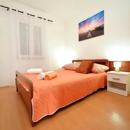 Ariana With Private Pool - By Ta Leut Agency