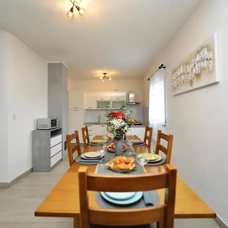 Ariana With Private Pool - By Ta Leut Agency Prázdninový dům