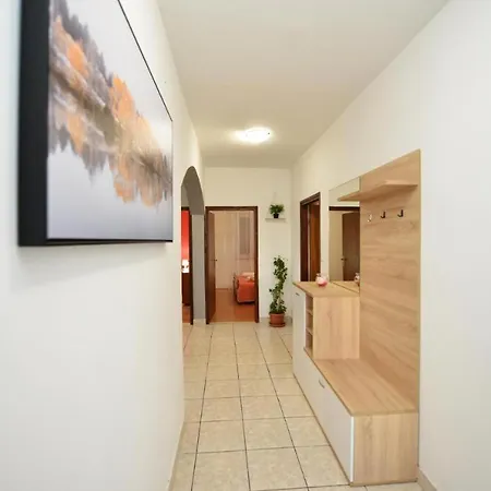 Ariana With Private Pool - By Ta Leut Agency Nyaraló Poličnik