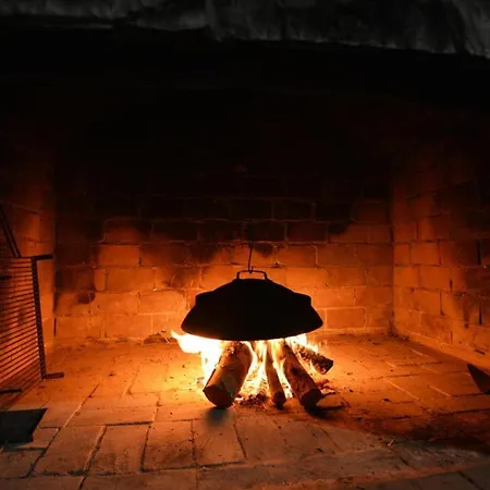 Ariana With Private Pool - By Ta Leut Agency Poličnik